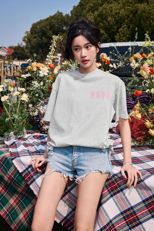 MEDM Contrast Color Logo Print Tee | Face 3 Face