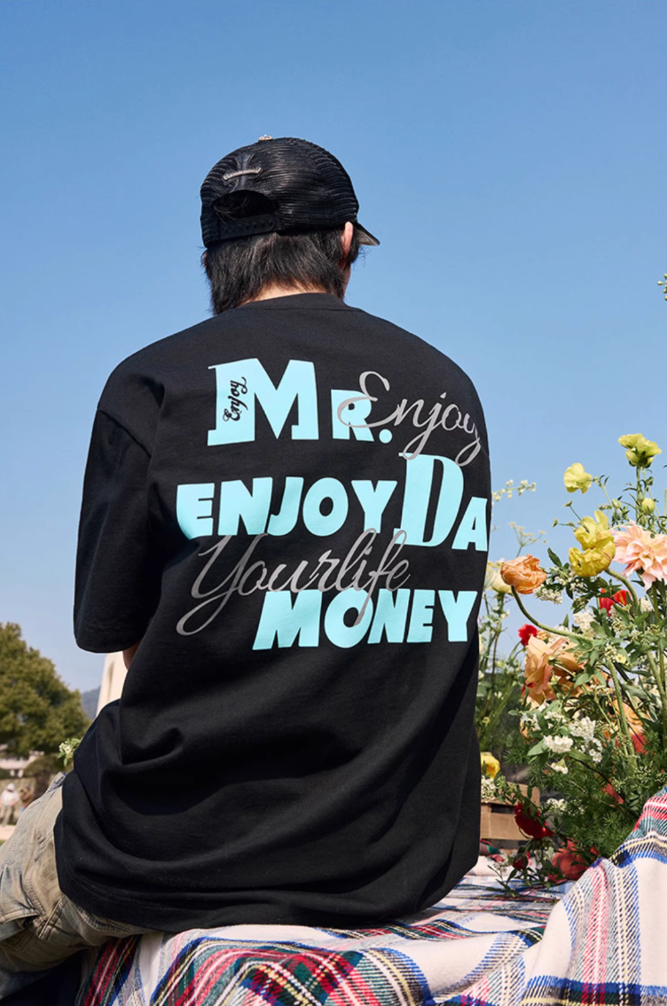 MEDM Contrast Color Logo Print Tee | Face 3 Face