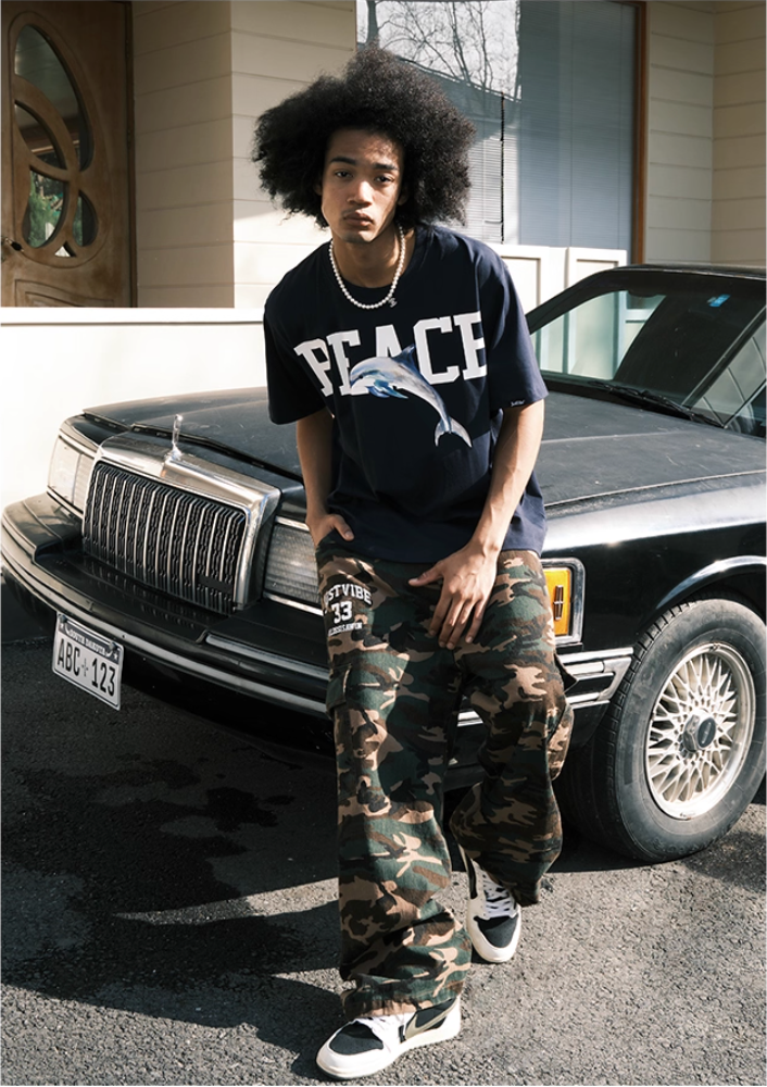 JUST VIBE PEACE Dolphin Graphic Tee | Face 3 Face
