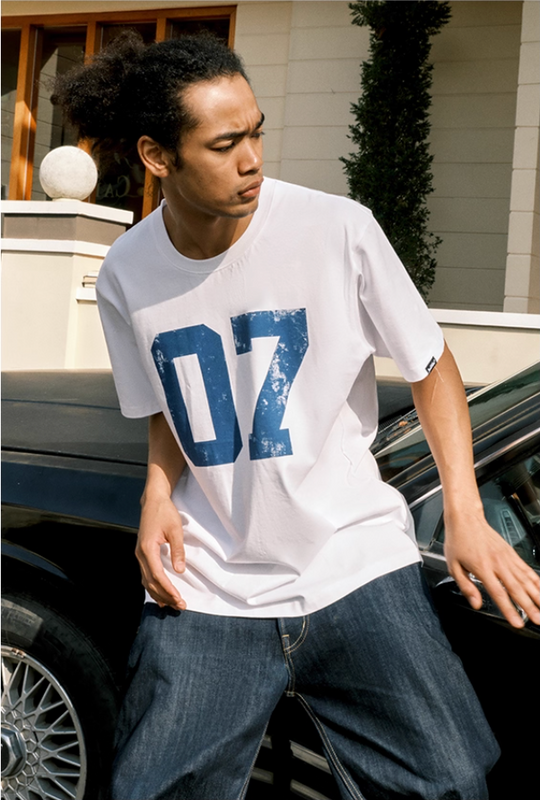 JUST VIBE Number 07 Vintage Print Tee | Face 3 Face