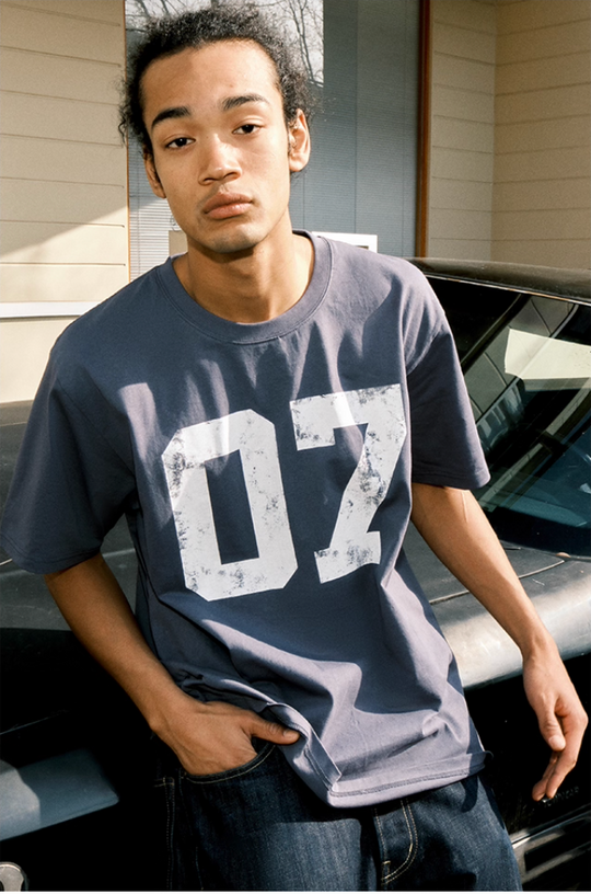 JUST VIBE Number 07 Vintage Print Tee | Face 3 Face