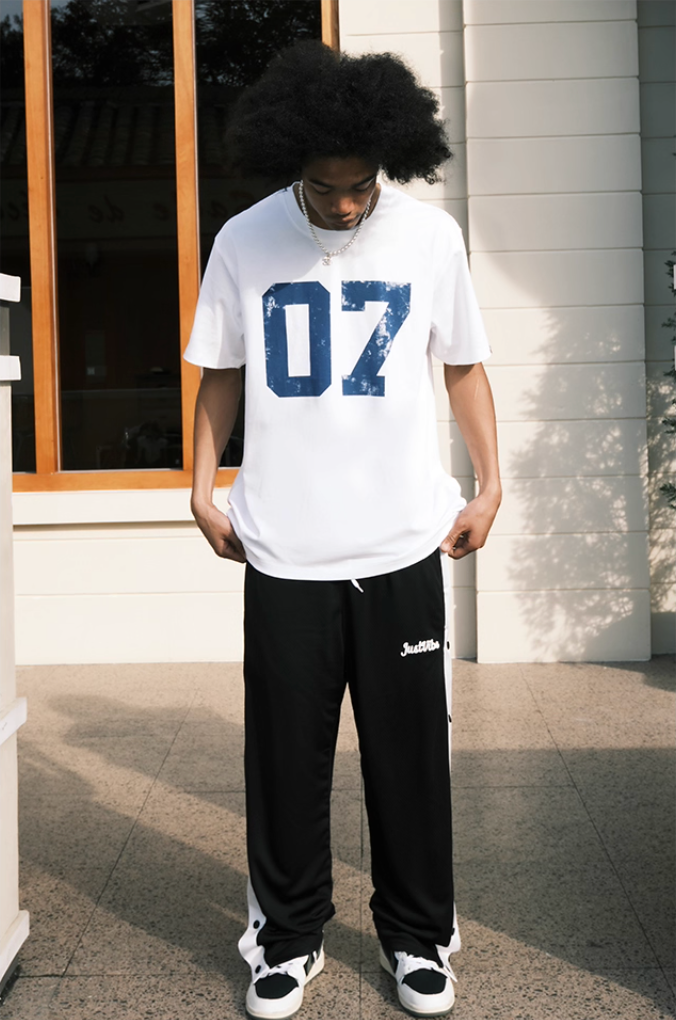 JUST VIBE Number 07 Vintage Print Tee | Face 3 Face