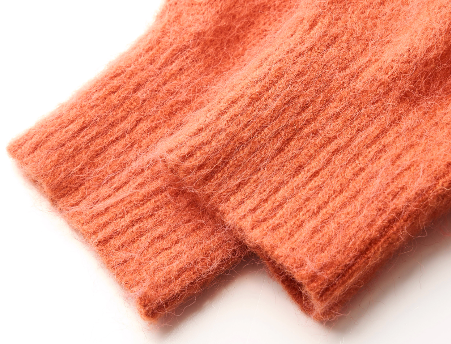 STEEPC Wool Blend Heart Patch Knit Sweater | Face 3 Face