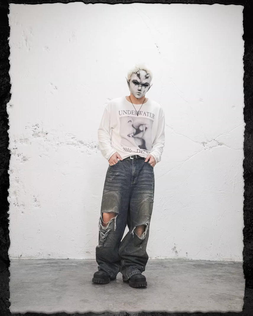 UNDERWATER Devils Kiss Vintage Print Long Sleeve Tee | Face 3 Face