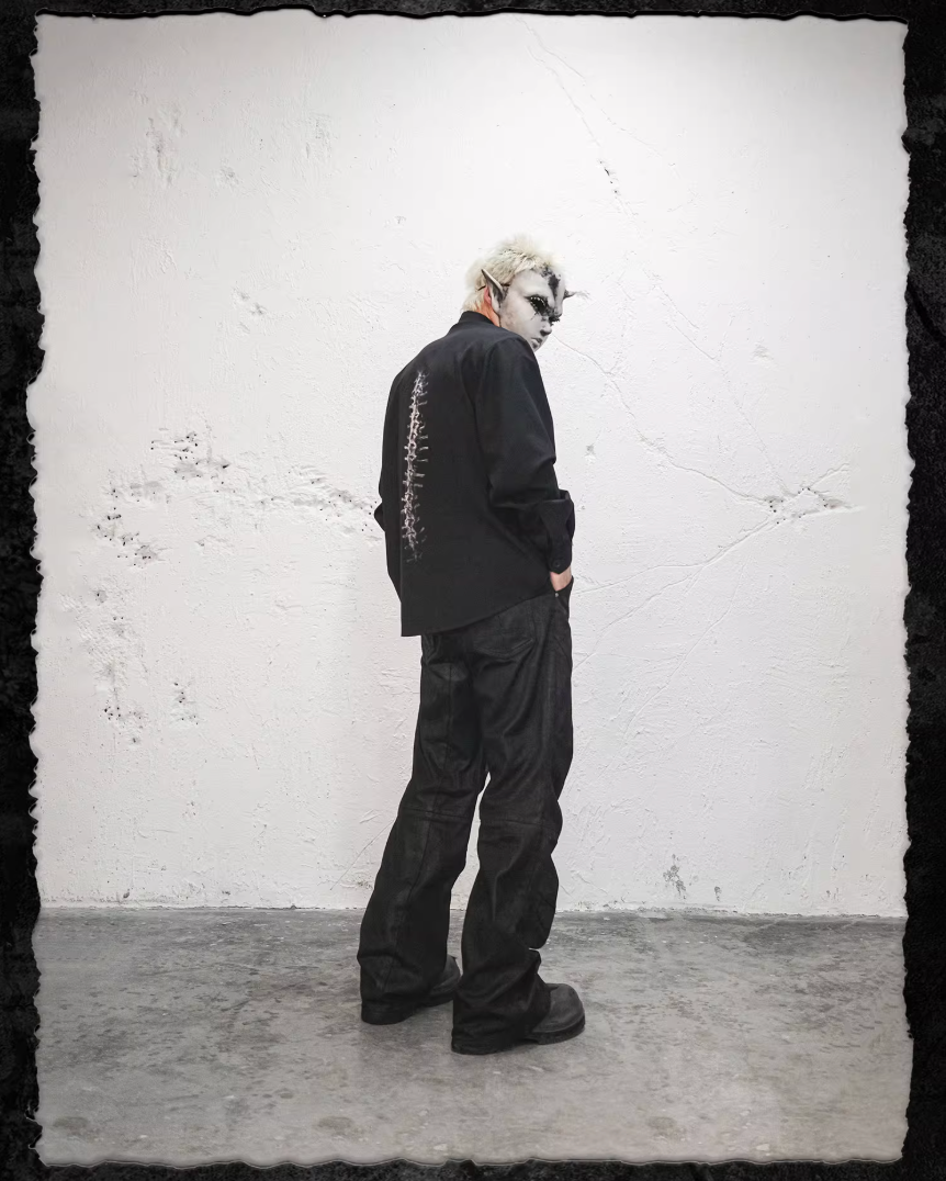 UNDERWATER Backbone Print Long Sleeve Shirt | Face 3 Face