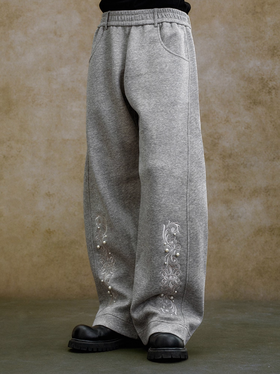 YADcrew Pearl Embroidered Baggy Sweatpants | Face 3 Face