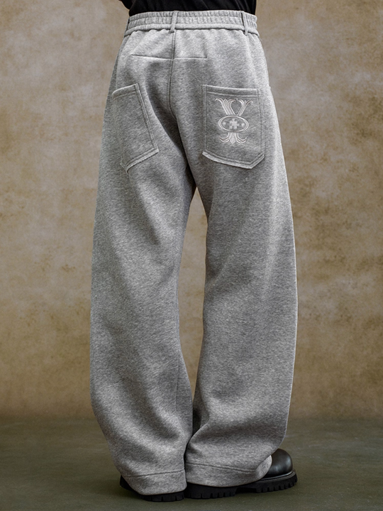 YADcrew Pearl Embroidered Baggy Sweatpants | Face 3 Face