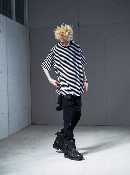 VENTUREK Striped Side Zipper Tee | Face 3 Face