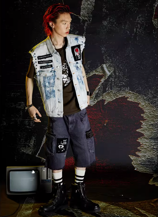 VENTUREK Washed Patch Rivet Zipper Denim Shorts | Face 3 Face