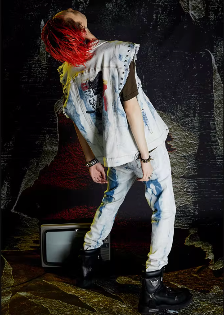 VENTUREK Bleach Wash Rivet Zipper Slim Jeans | Face 3 Face