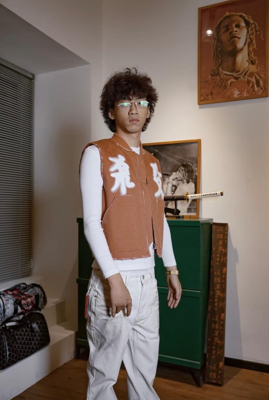 TGFCLUB Distressed Embossed Quilted Zip Up Vest | Face 3 Face