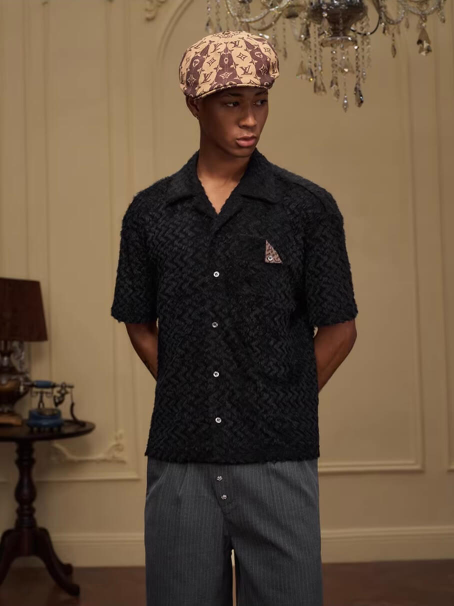 YADcrew Wavy Stripe Fuzzy Short Sleeve Shirt | Face 3 Face