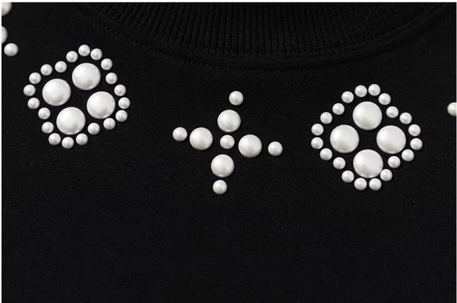 YADcrew Four Leaf Clover Pearl Neckline Tee | Face 3 Face