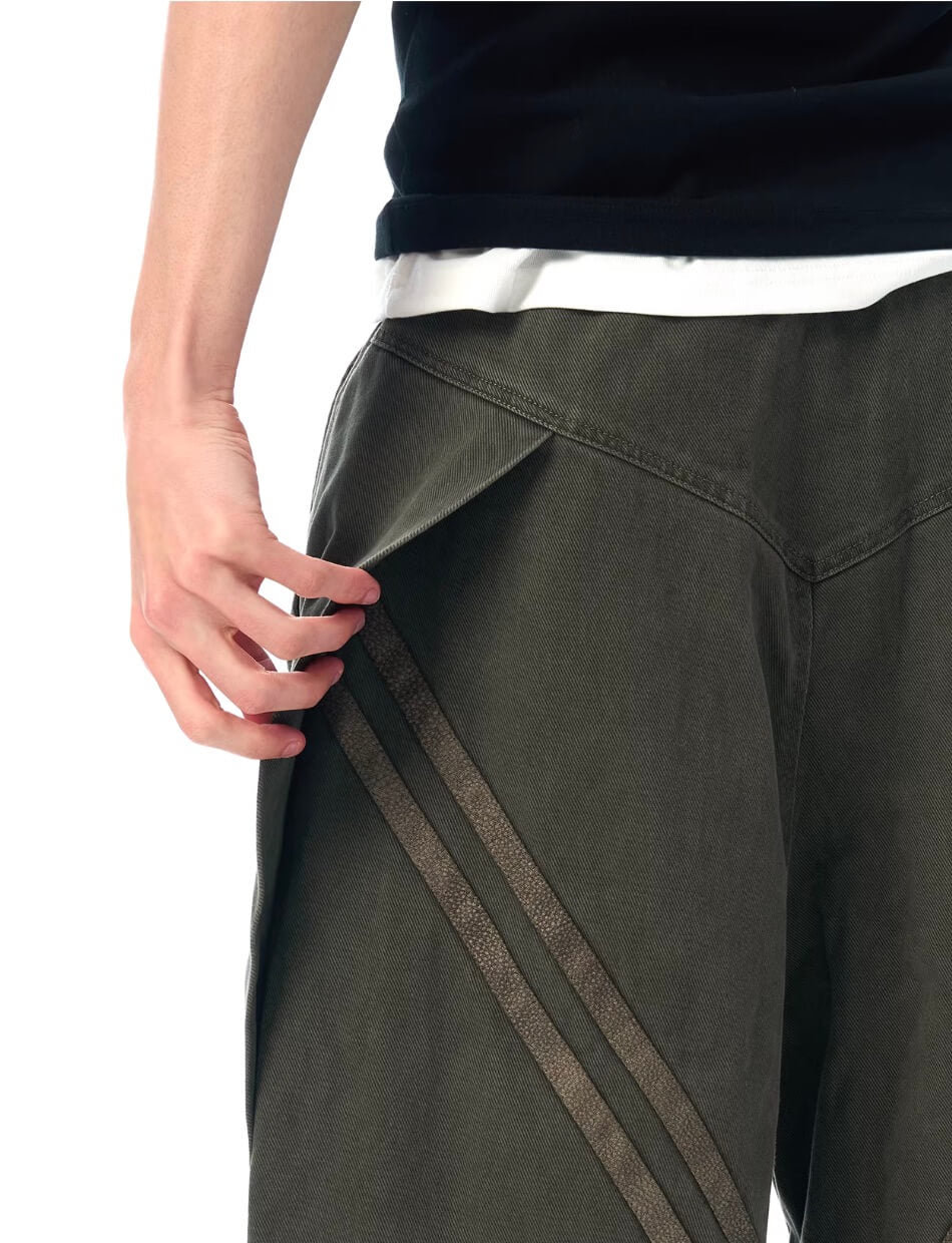 JHYQ Diagonal Zipper Detail Contrast Stripe Baggy Pants | Face 3 Face