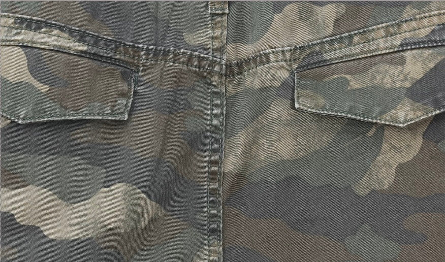UNTILWERICH Washed Camo Multi Pocket Wide Cargo Below Knee Shorts | Face 3 Face