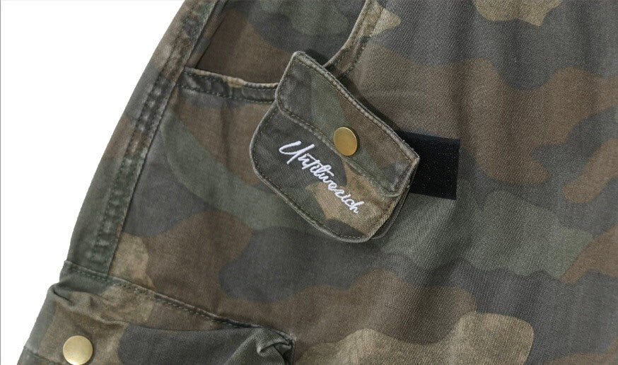 UNTILWERICH Washed Camo Multi Pocket Wide Cargo Below Knee Shorts | Face 3 Face