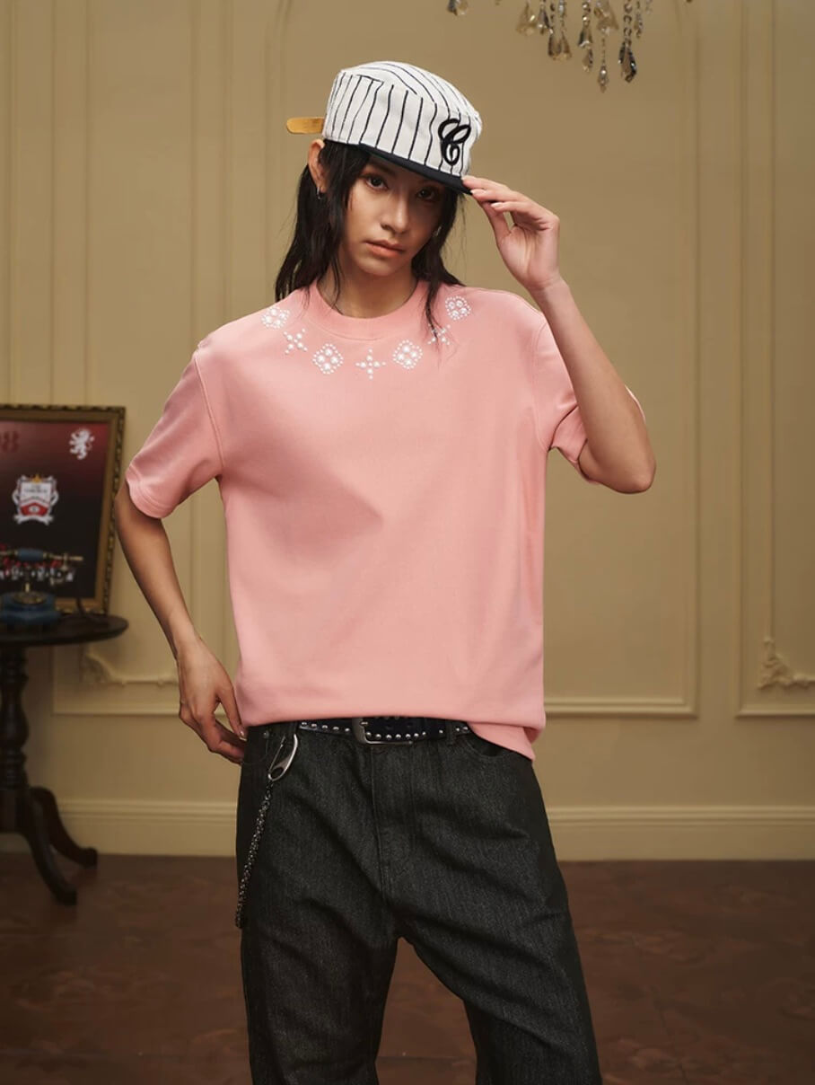 YADcrew Clover Pearl Neckline Tee | Face 3 Face