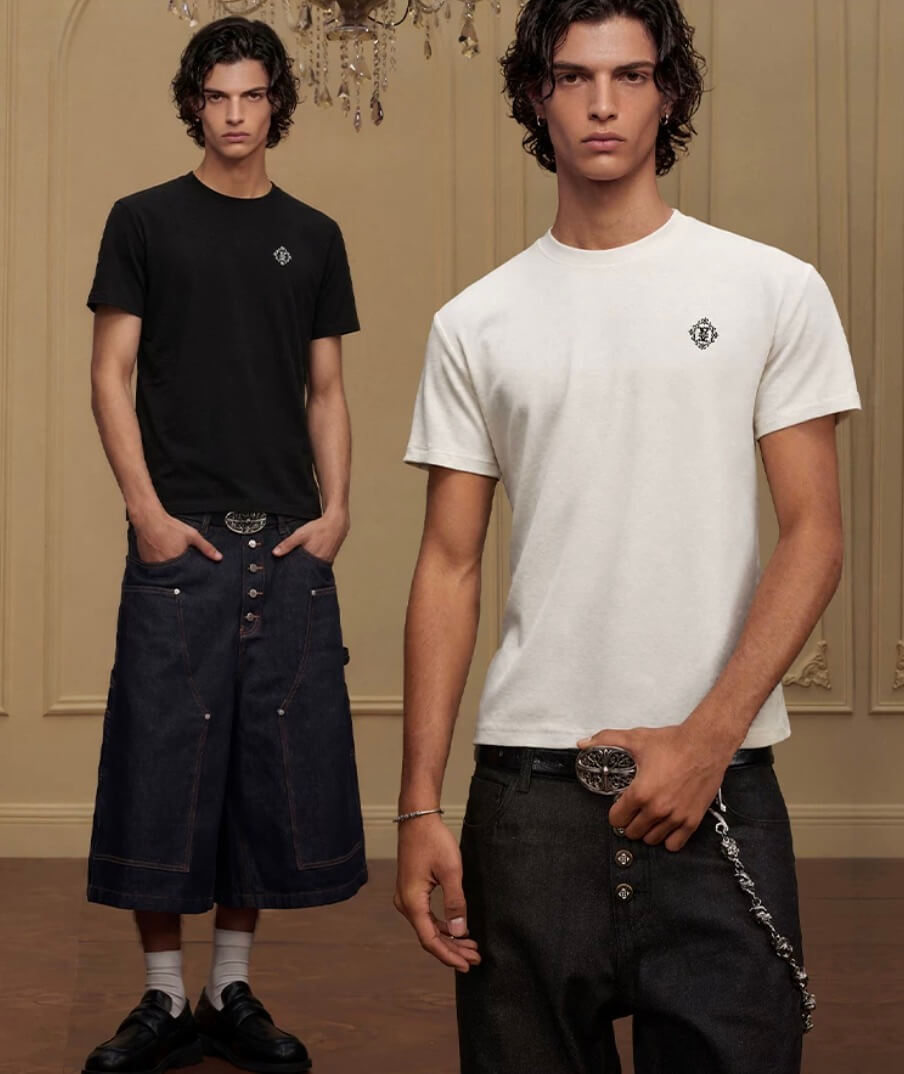 YADcrew Baroque Small Logo Embroidered Tee | Face 3 Face