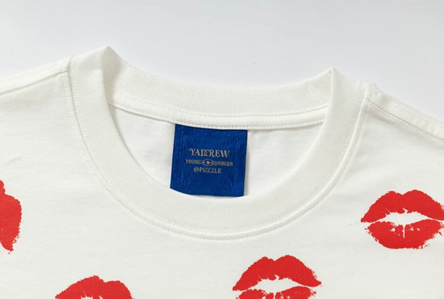 YADcrew Kiss Mark Print Rhinestone Glitter Tee | Face 3 Face