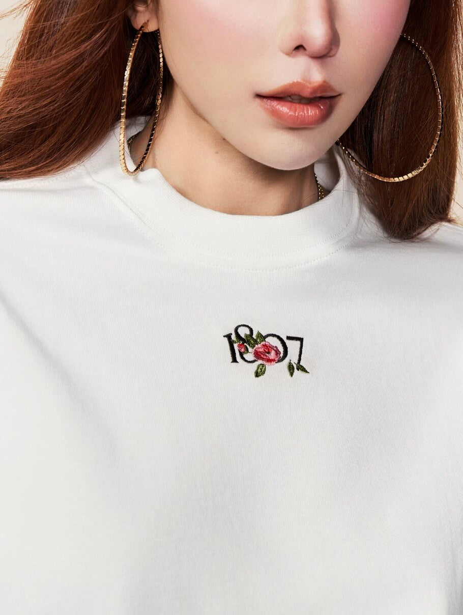 1807 Rose Logo Print Embroidered Short Sleeve Tee | Face 3 Face