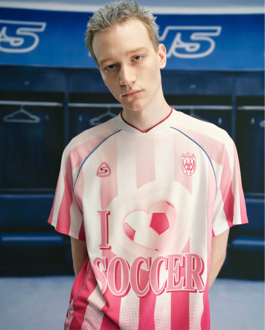 S45 Gradient Heart Striped Short Sleeve Soccer Jersey | Face 3 Face