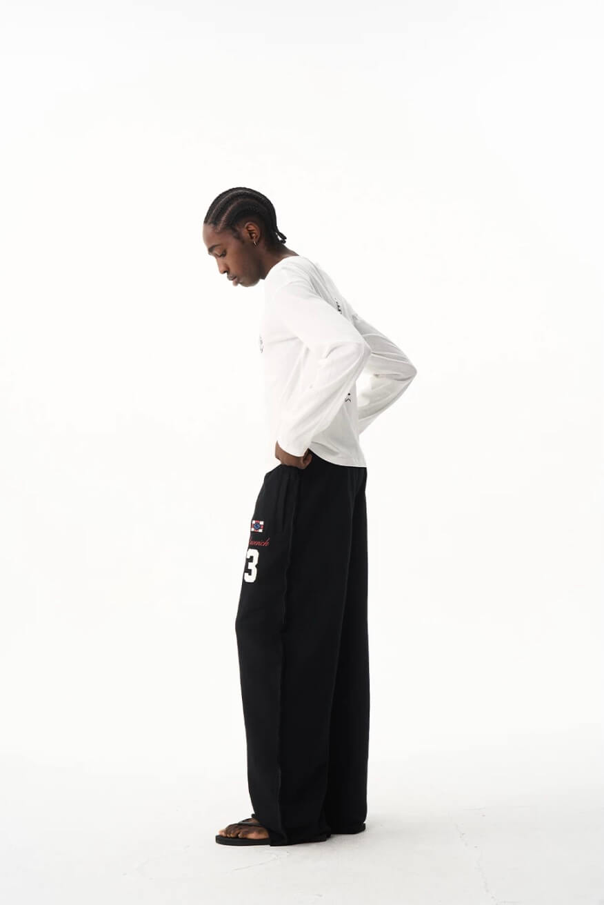 EXITMODE BY BLIND NO PLAN nside Out Seam Embroidered Baggy Sweatpants | Face 3 Face