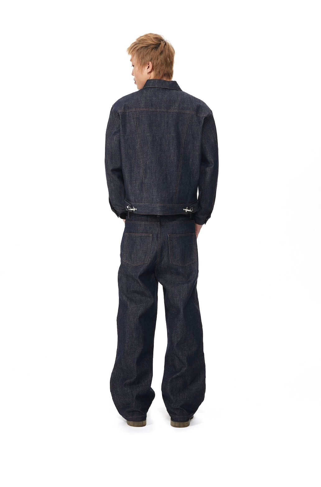 EVILKNIGHT(EK) 3D Cut Twisted Pleat Line Jeans