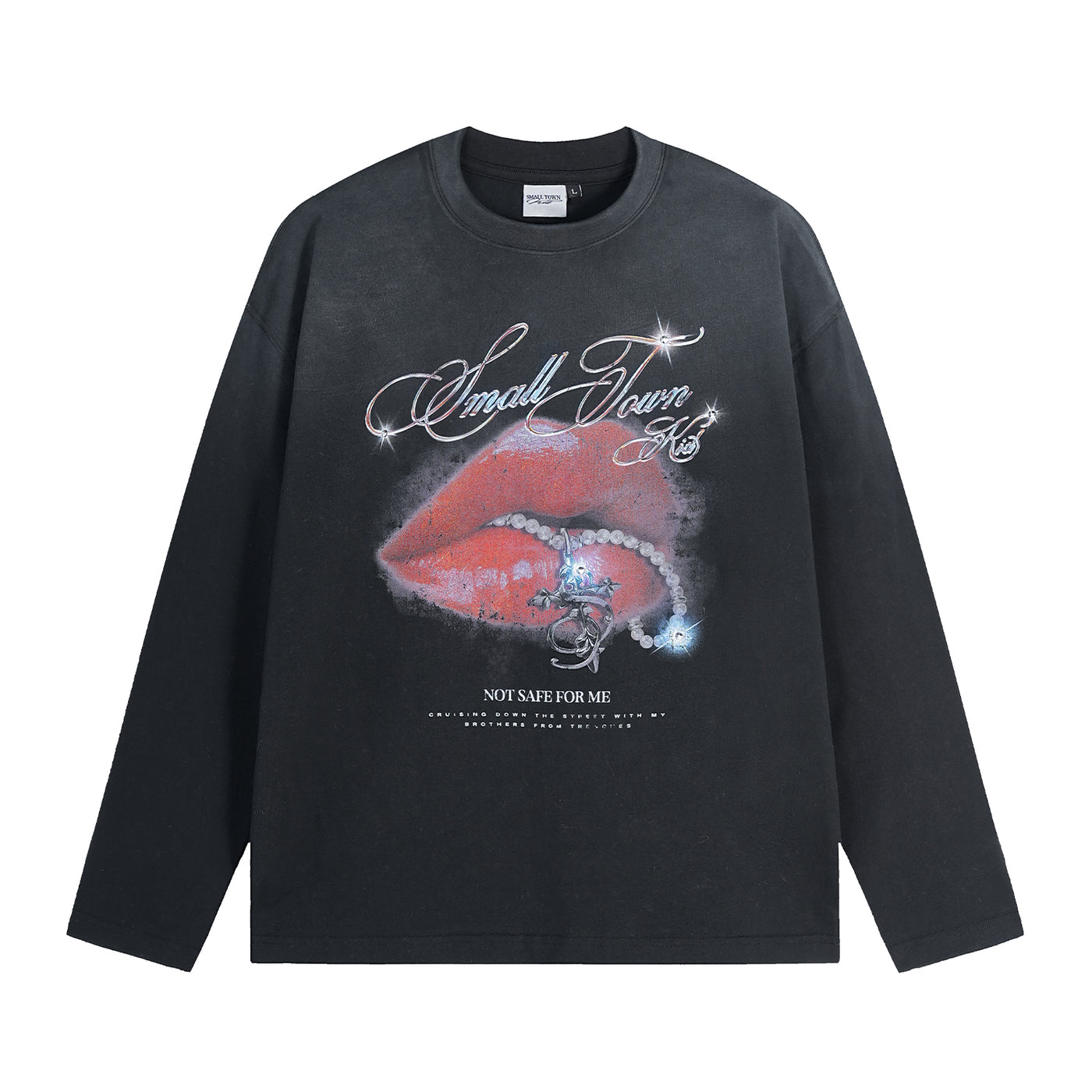 Small Town Kid Dirty Wash Flash Diamond Lips Long Sleeve Tee | Face 3 Face