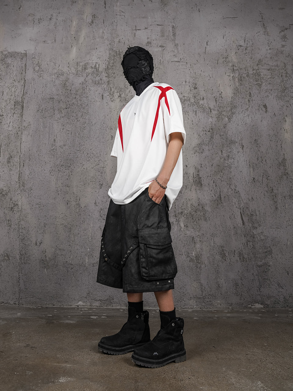 UNDERWATER Wax Bandage Multi Pocket Rivet Work Shorts | Face 3 Face