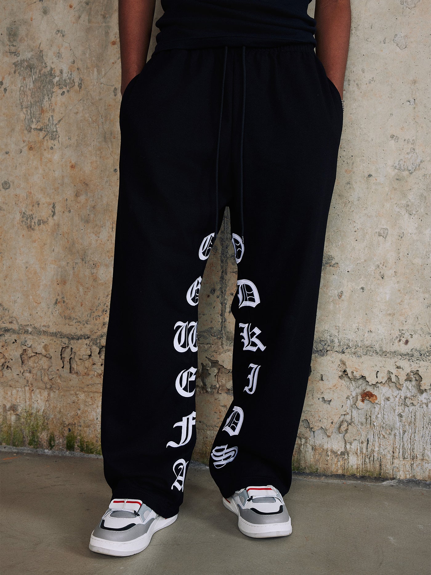 AFGK Embroidery Washed Sweatpants | Face 3 Face