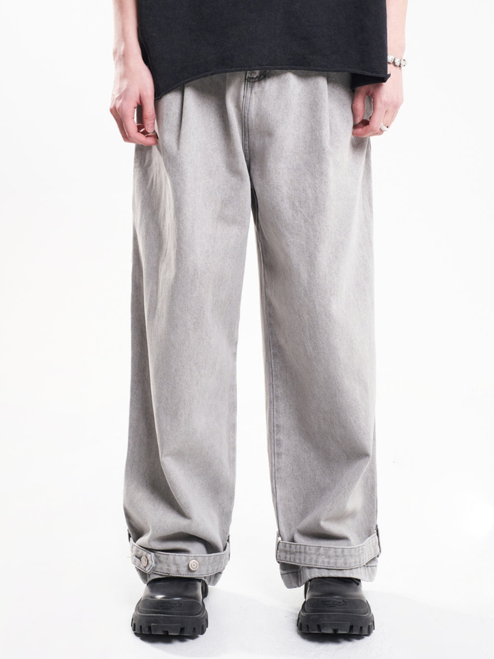 F3F Select Leg Button Strap Wide Jeans