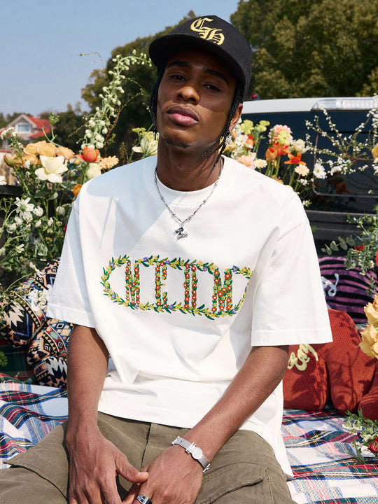 MEDM Capsule Wreath Embroidery Tee