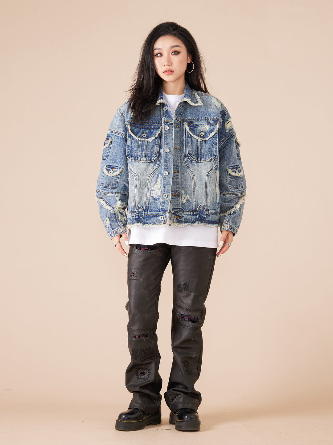 EVILKNIGHT(EK) Washed Heavy Embroidery Destroyed Patchwork Denim Jacket