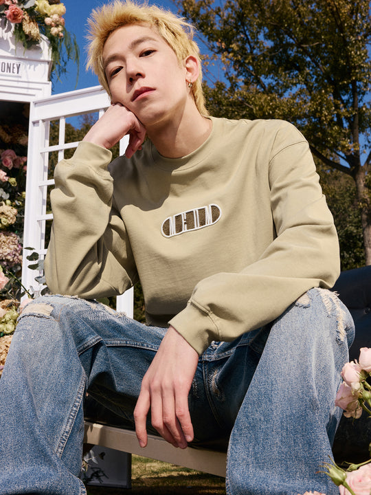 MEDM Basic Capsule Logo Letters Long Sleeved Tee