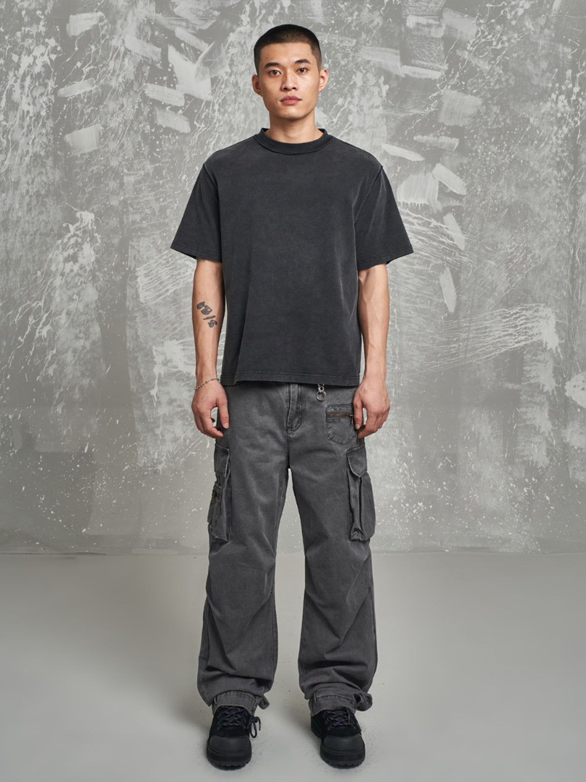 F3F Select Gray Heavy Washed Multi Pocket Cargo Jeans | Face 3 Face