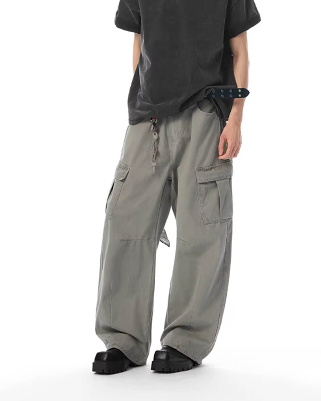 JHYQ 3D Cut Multi Flap Pocket Baggy Cargo Pants | Face 3 Face