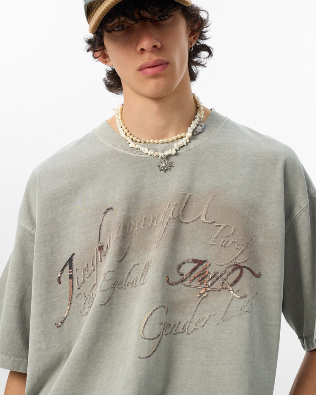 JHYQ 3D Letter Print Washed Tee | Face 3 Face