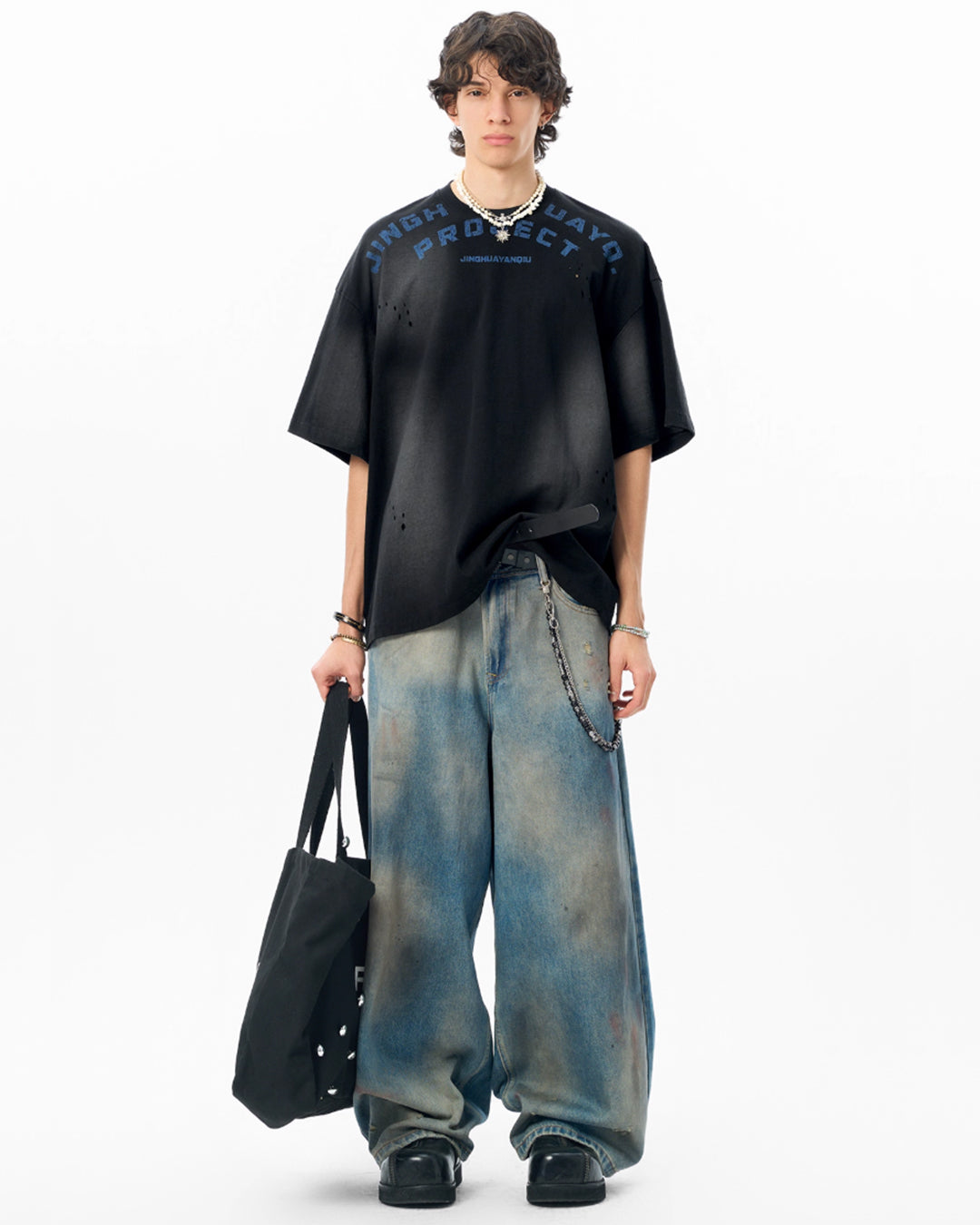 JHYQ Letter Print Distressed Washed Tee | Face 3 Face