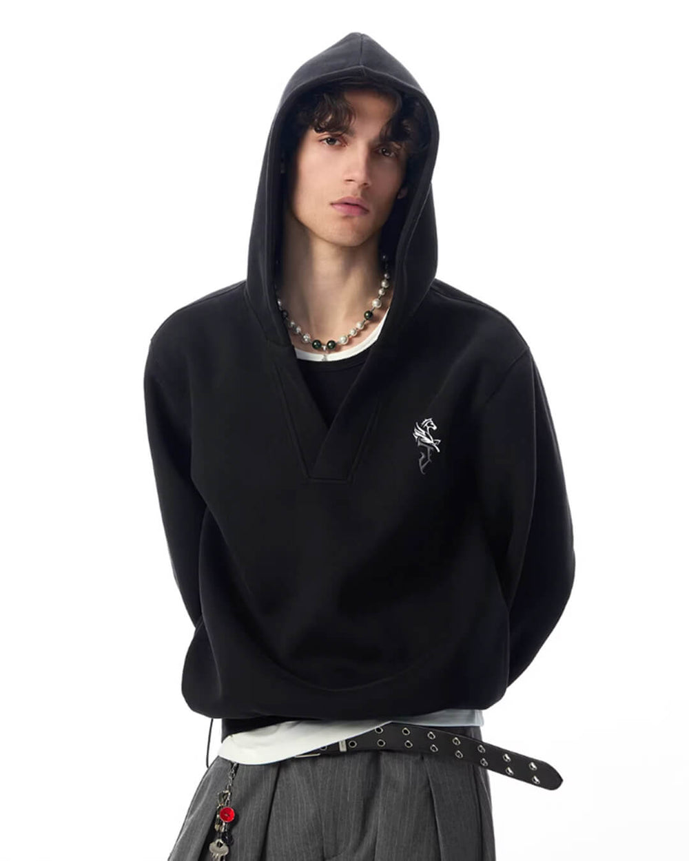 JHYQ Pegasus Logo V Neck Cropped Hoodie | Face 3 Face