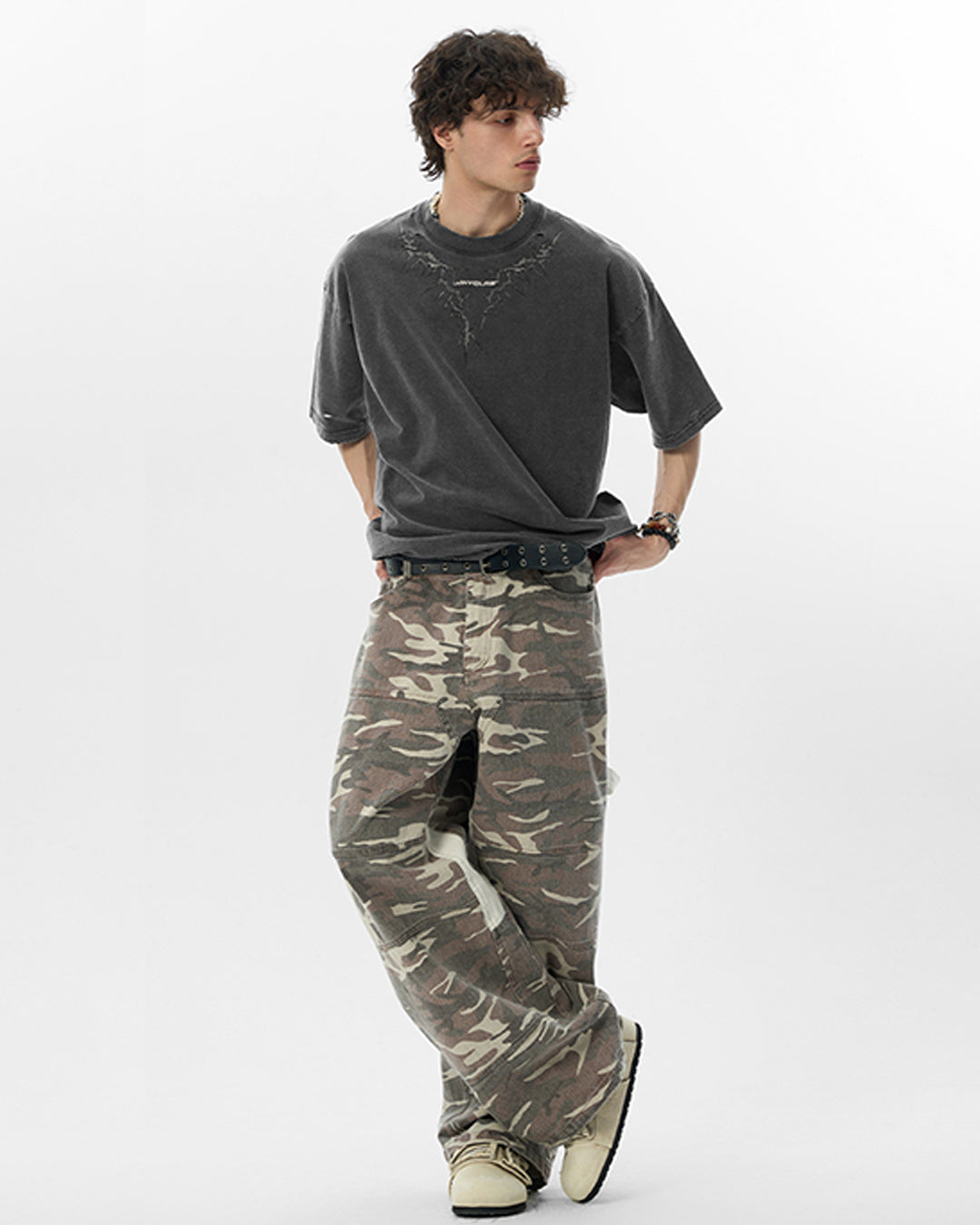 JHYQ Thorn Print Destruction Washed Tee | Face 3 Face