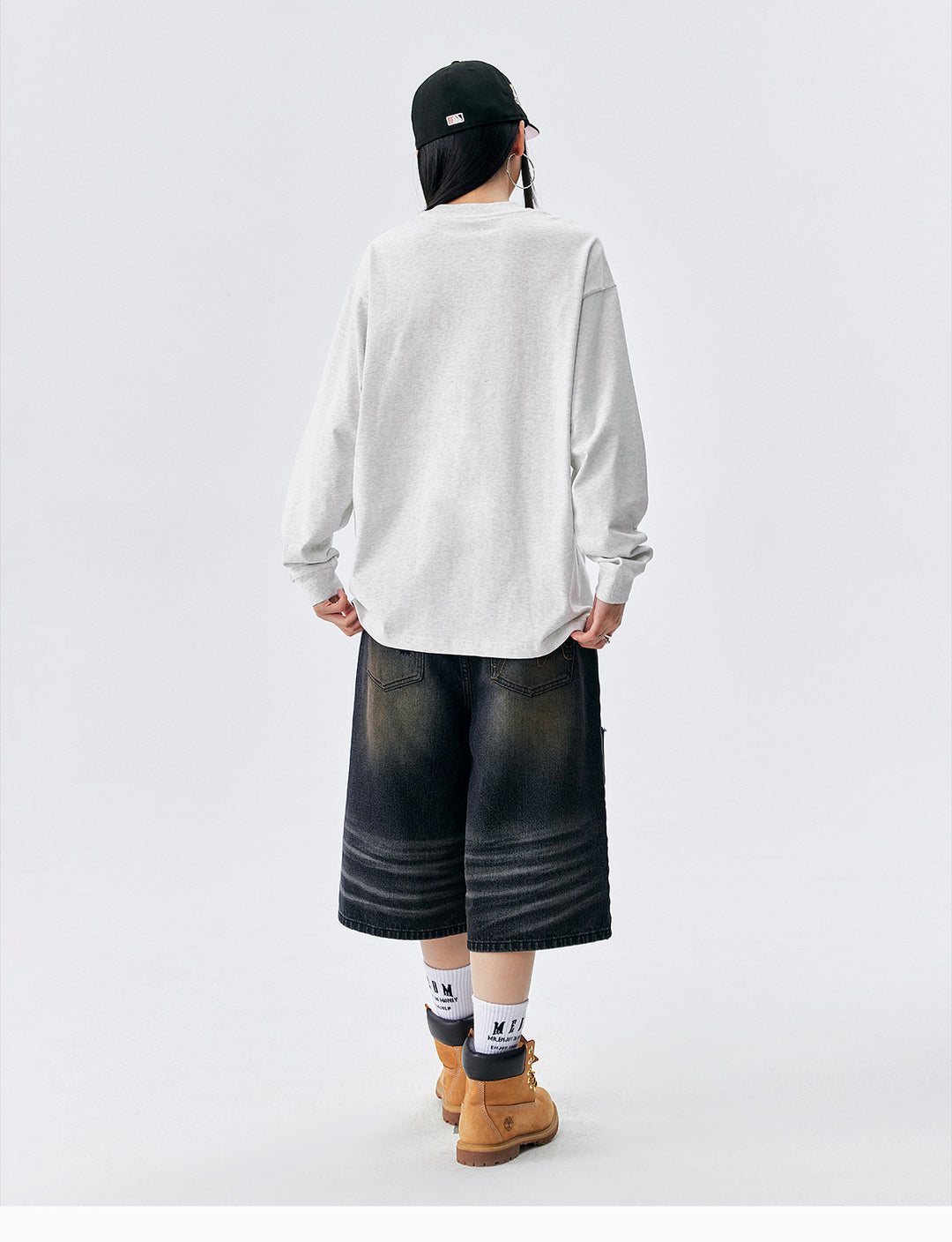 MEDM Pearl Patch Logo Long Sleeve Tee | Face 3 Face