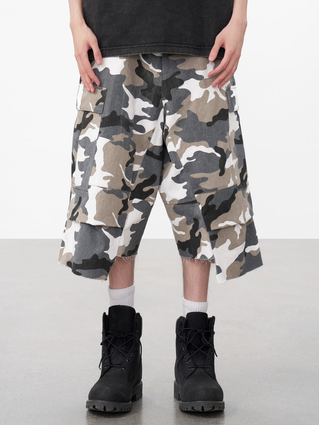 AFGK Camouflage Multi Pocket Destroyed Work Shorts | Face 3 Face