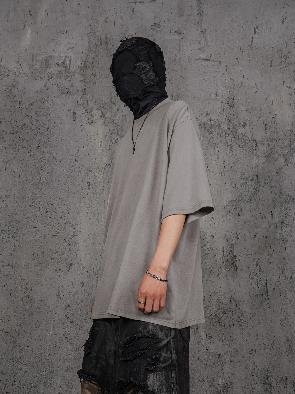 UNDERWATER Gray Sand-Washed Basic Faded Tee | Face 3 Face