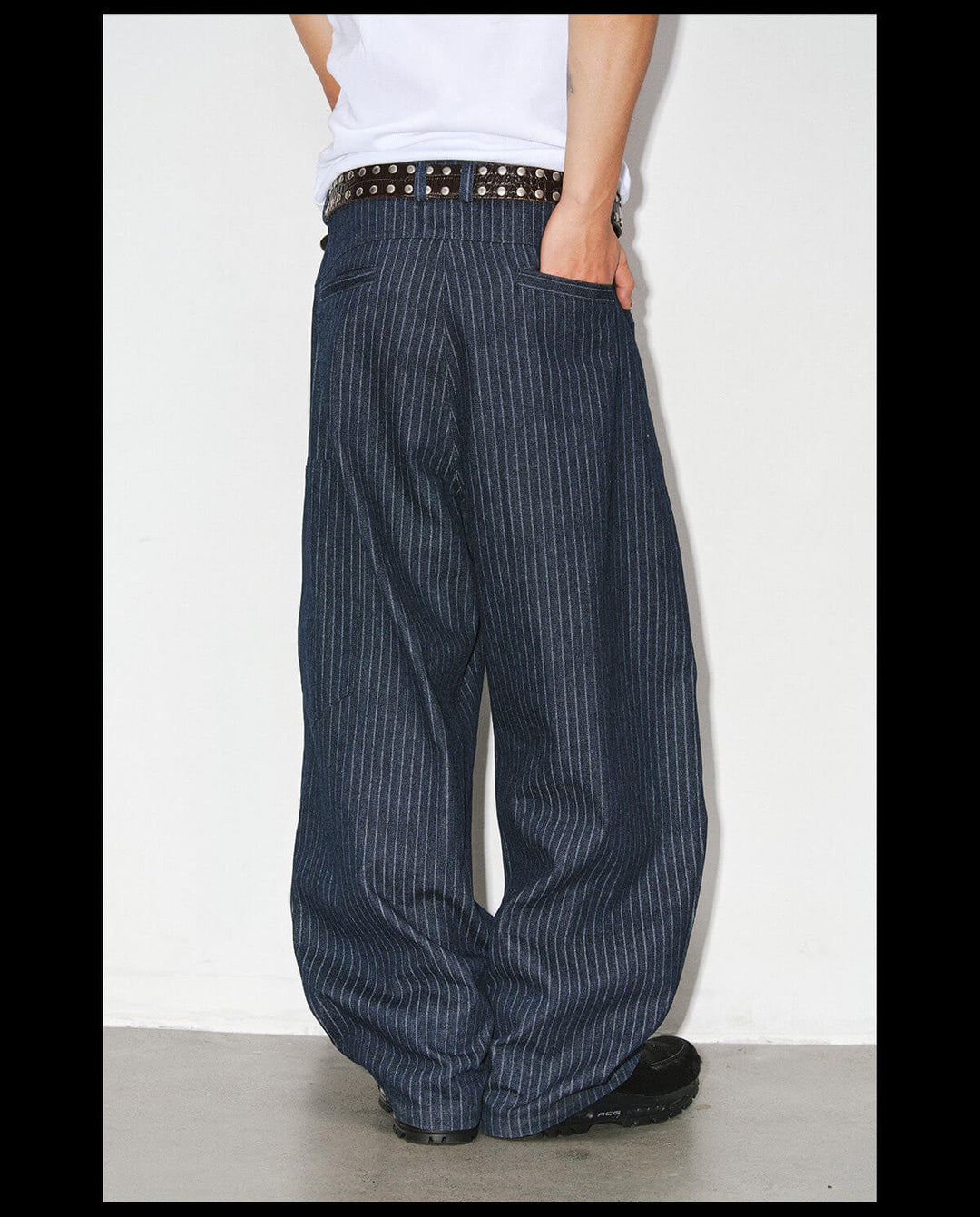 NOVACAM Striped Curved Baggy Jeans | Face 3 Face