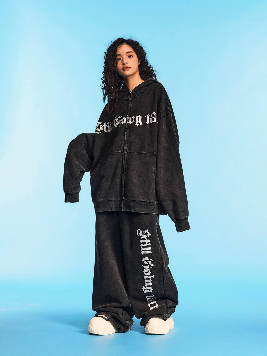 1807 Washed Faded Color Baggy Sweatpants | Face 3 Face