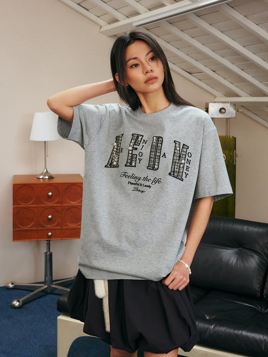 MEDM Patch Embroidered Pearl Tee | Face 3 Face