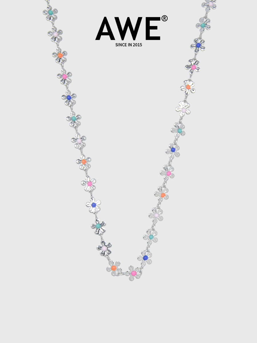 AWE Rainbow Small Daisy Chain Necklace | Face 3 Face