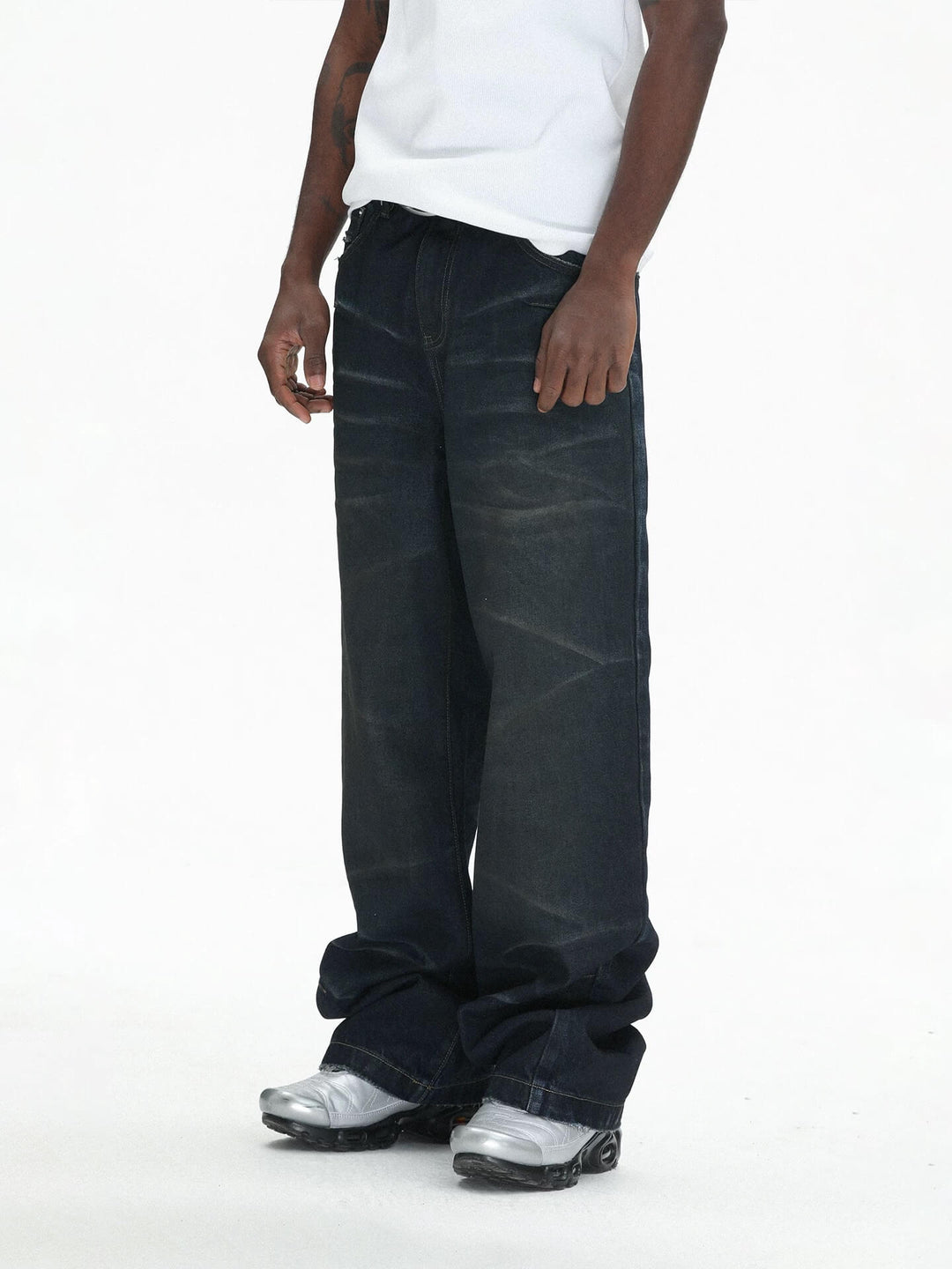 UNTILWERICH Vintage Whiskered Washed Distressed Jeans | Face 3 Face