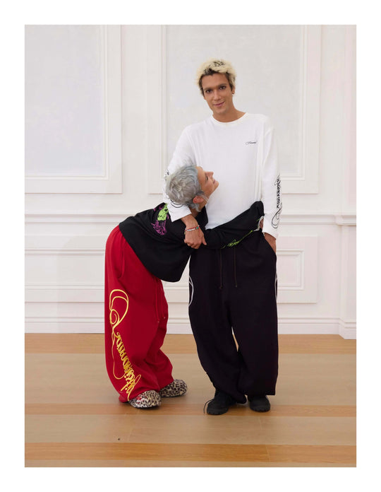 KARMANISTIC Original Embroidery Baggy Jogger Sweatpants | Face 3 Face