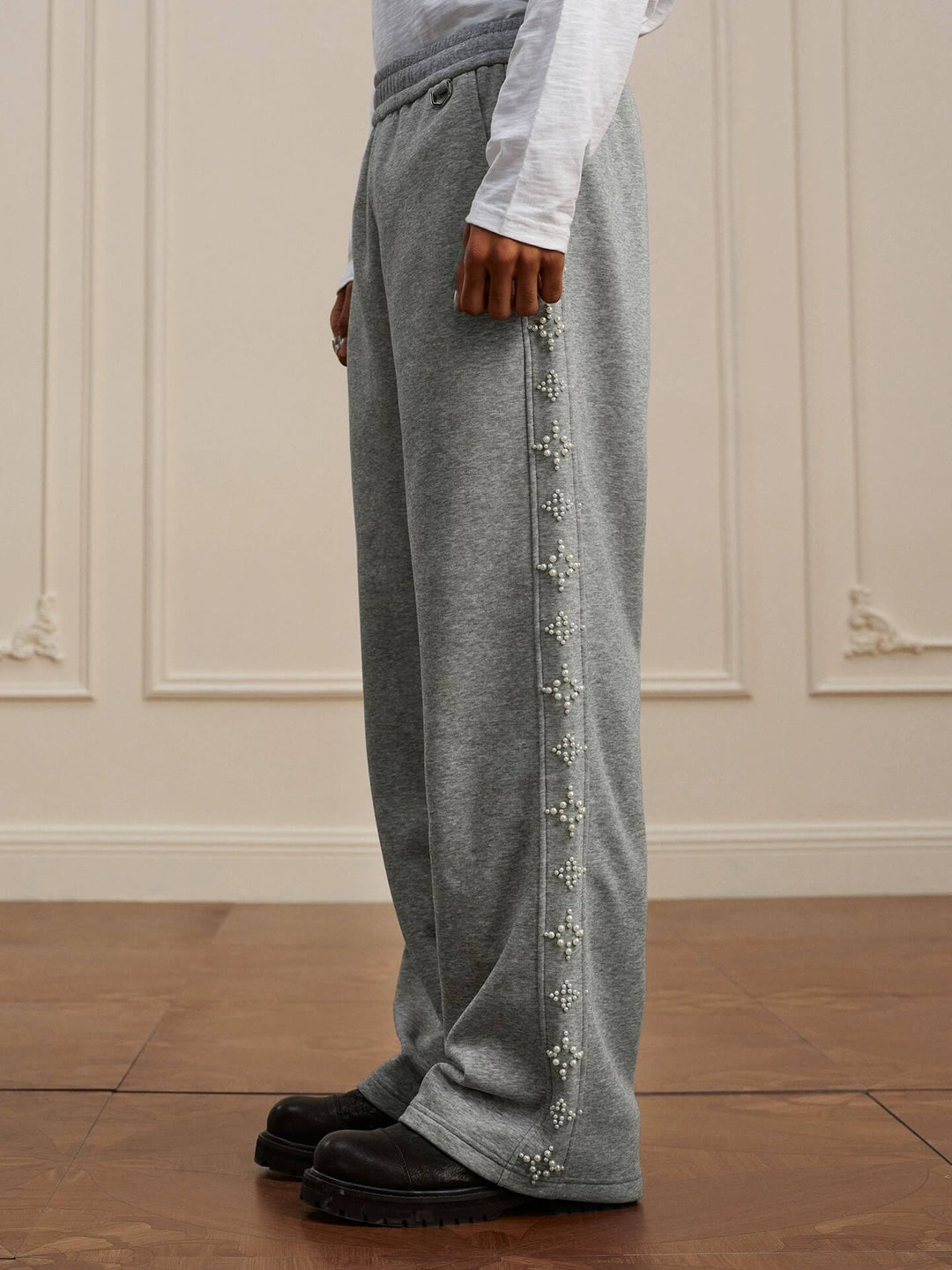 YADcrew Cross Track Pearl Sweatpants | Face 3 Face